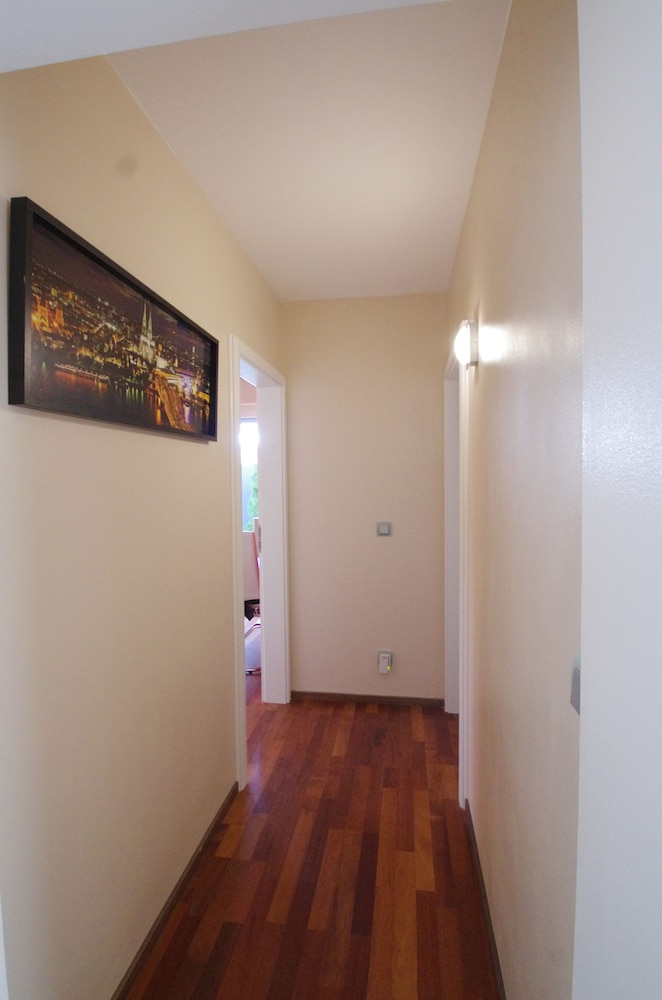 Luxury Apartment Bonn 2