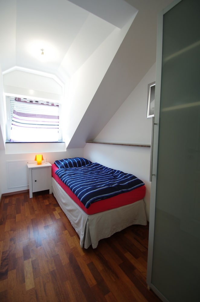 Luxury Apartment Bonn 9