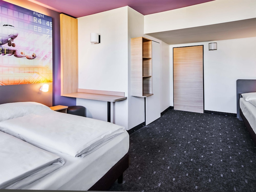 B&B HOTEL Frankfurt-Airport 5