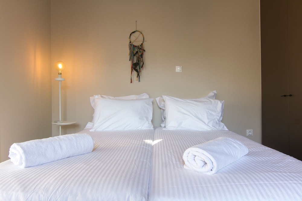 Aba Athens Boutique Apartments 16