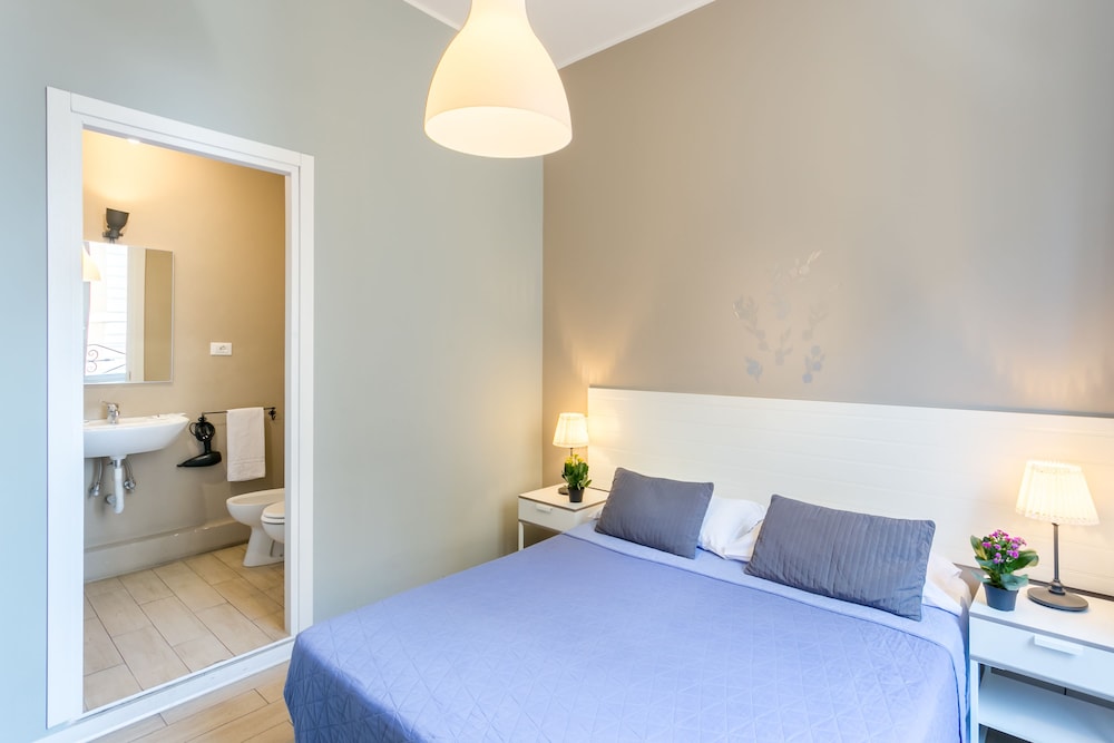 Amoroma Suite 7