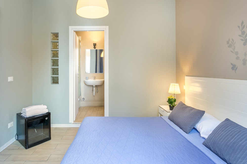Amoroma Suite 4