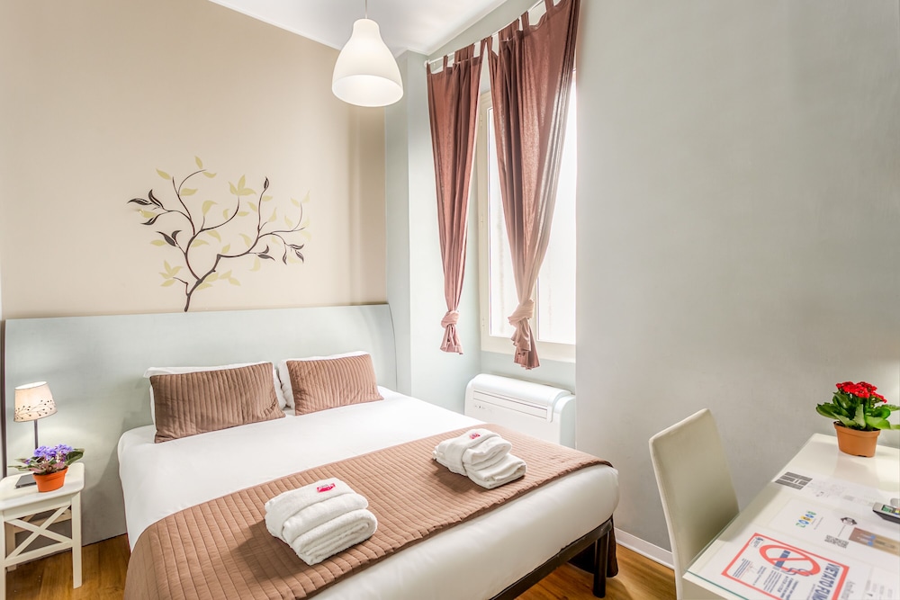 Amoroma Suite 22