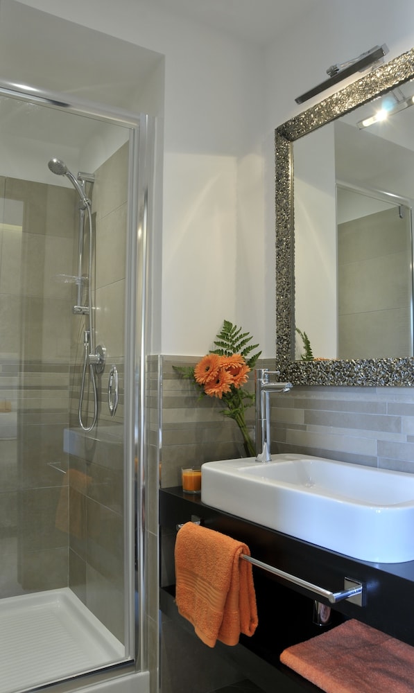 Gemini Suite 22