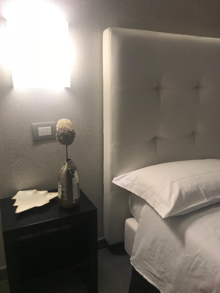 Gemini Suite 14
