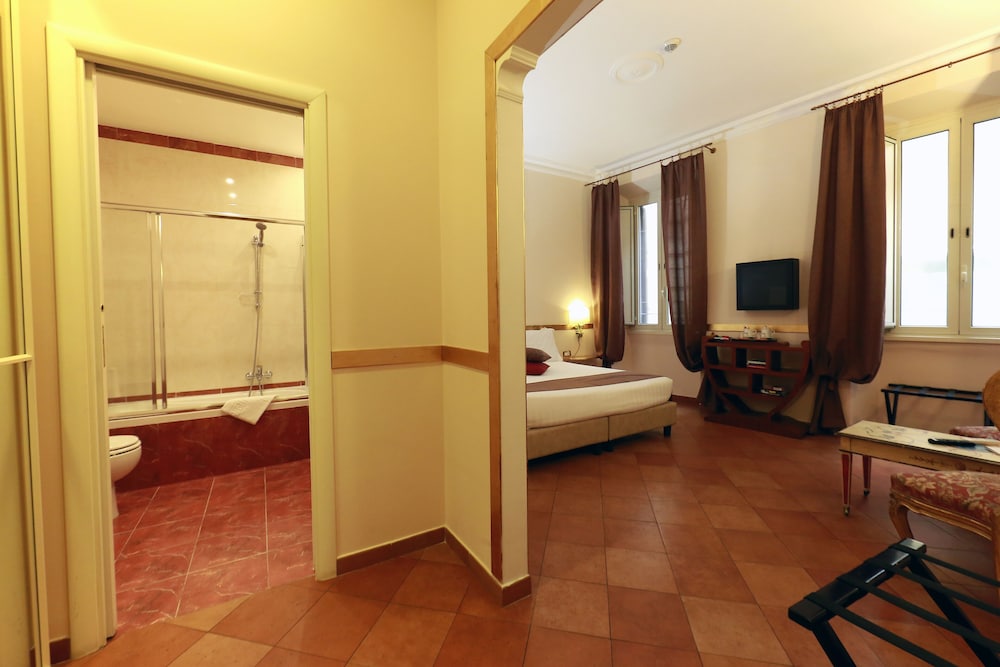 Residenza Gens Julia 8