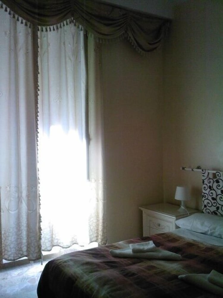 Roma Prince Inn B&B 4