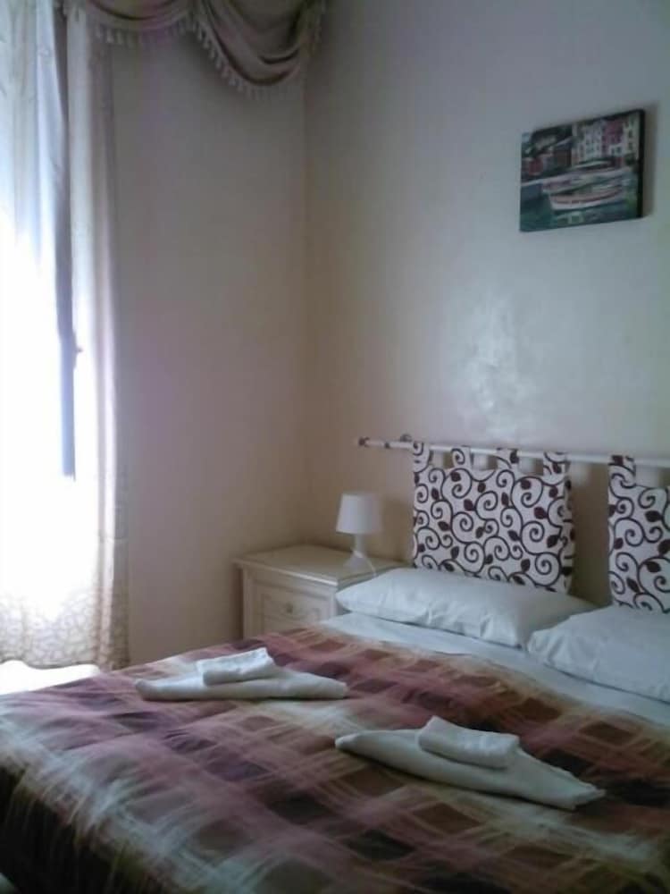 Roma Prince Inn B&B 9