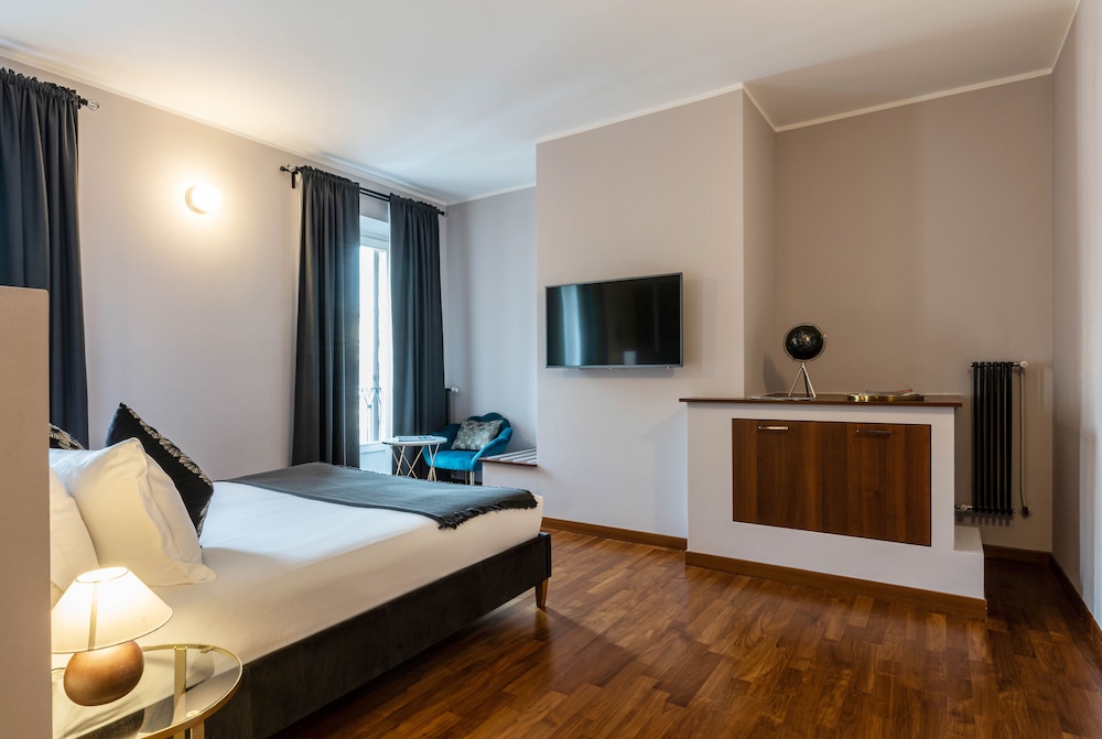 Heart Apartments Duomo Santo Stefano 5