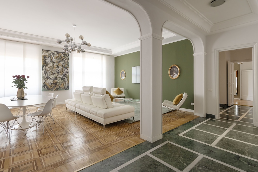 Heart Apartments Duomo Santo Stefano 1