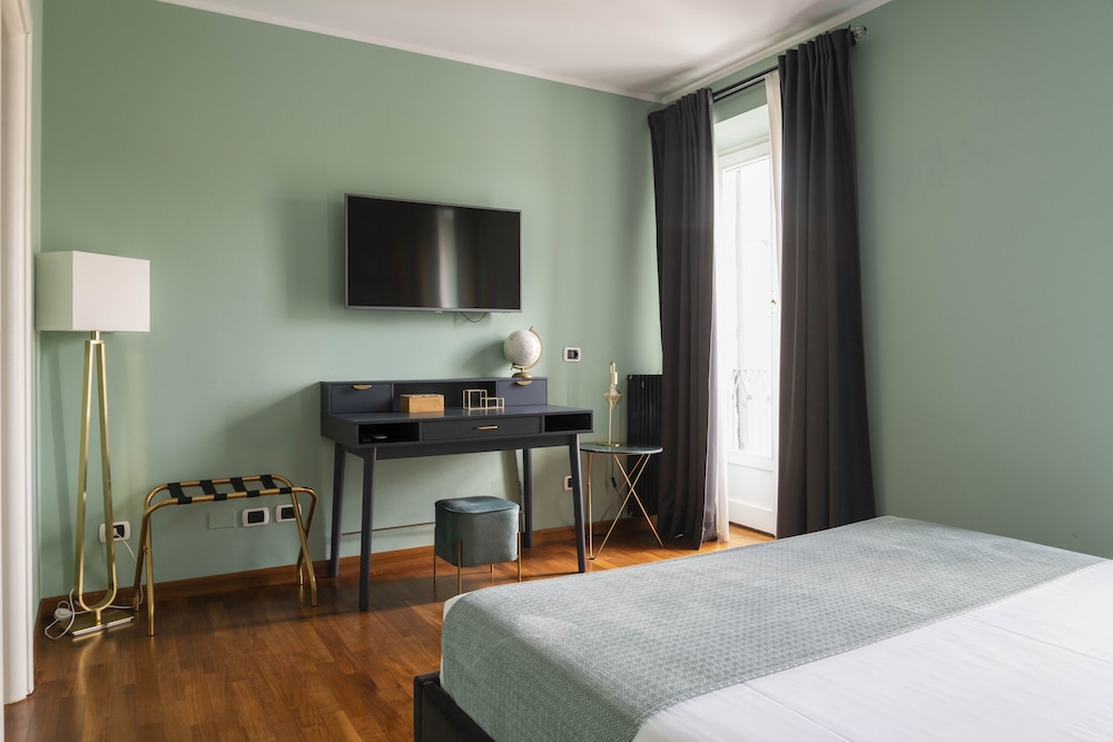 Heart Apartments Duomo Santo Stefano 9