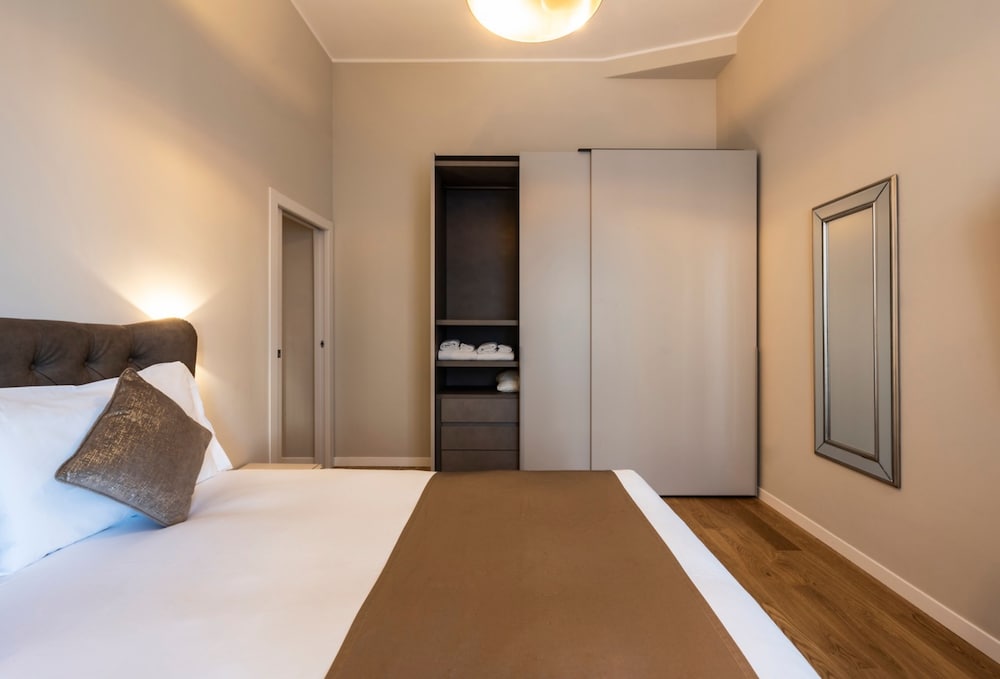 Heart Apartments Duomo Santo Stefano 19