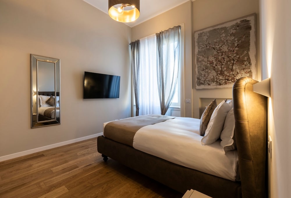Heart Apartments Duomo Santo Stefano 20