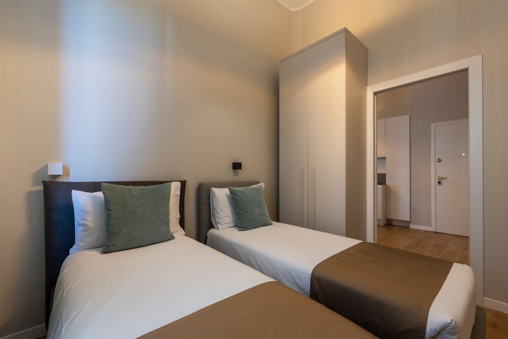 Heart Apartments Duomo Santo Stefano 16