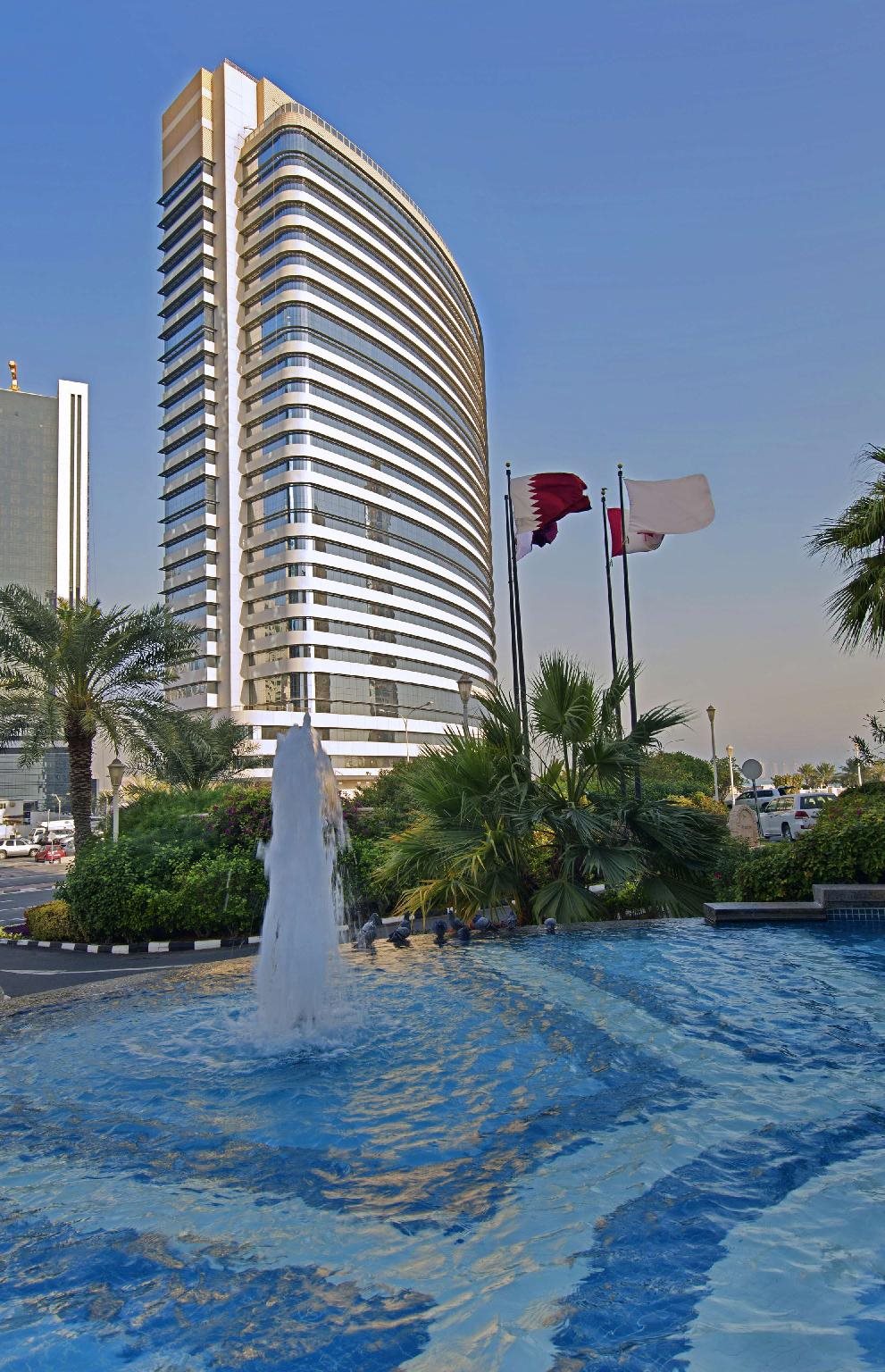 The Curve Hotel 5