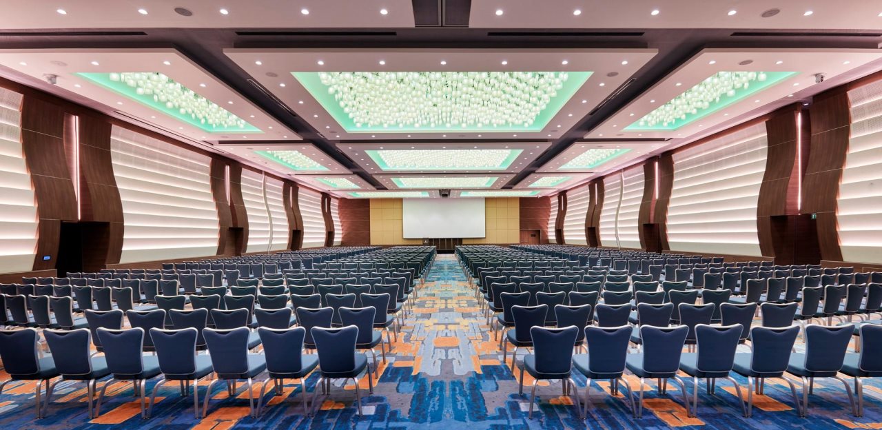 Holiday Inn Doha - The Business Park 12