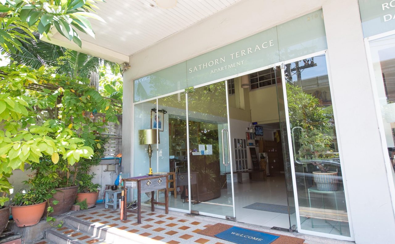 Sathorn Terrace Apartment & Escape B&B 4