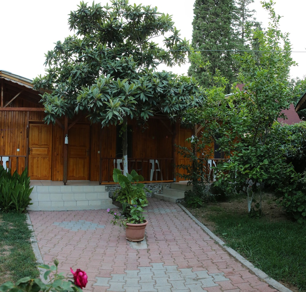 Duran Pension 17
