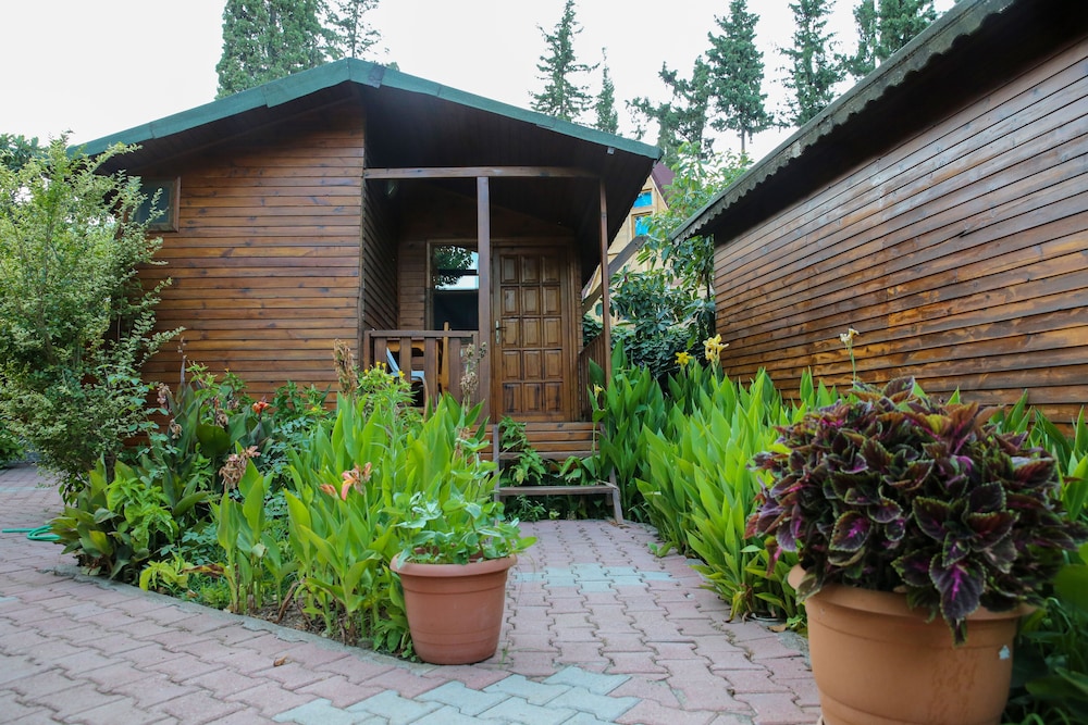 Duran Pension 7