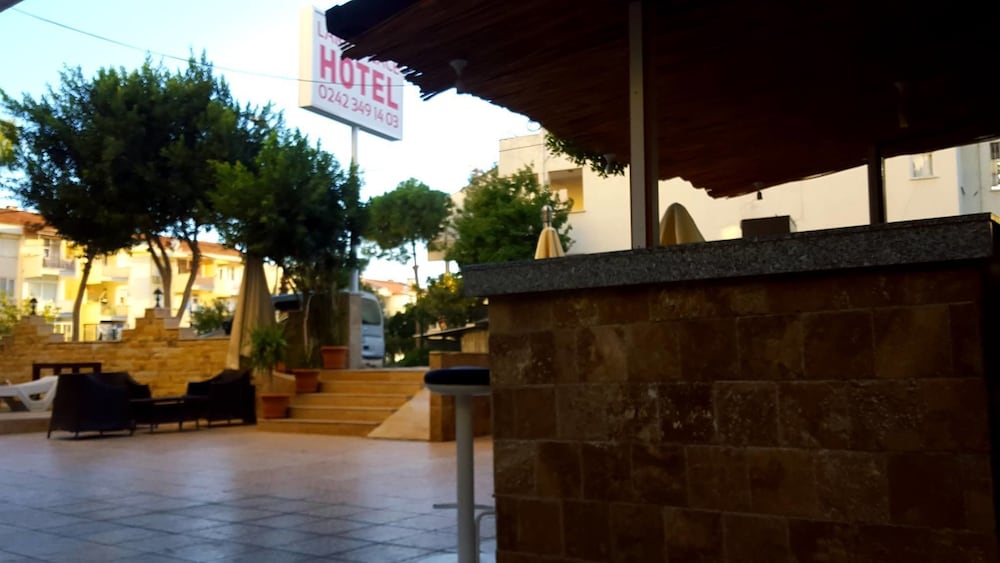 Lara Palace Hotel 15