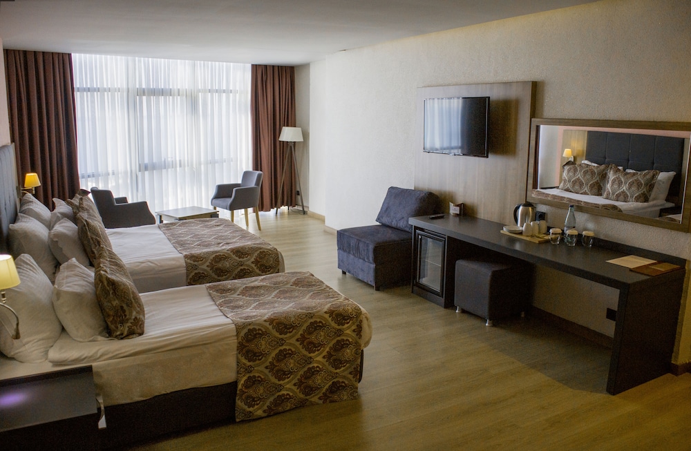 Euphoria Batumi Hotel 14