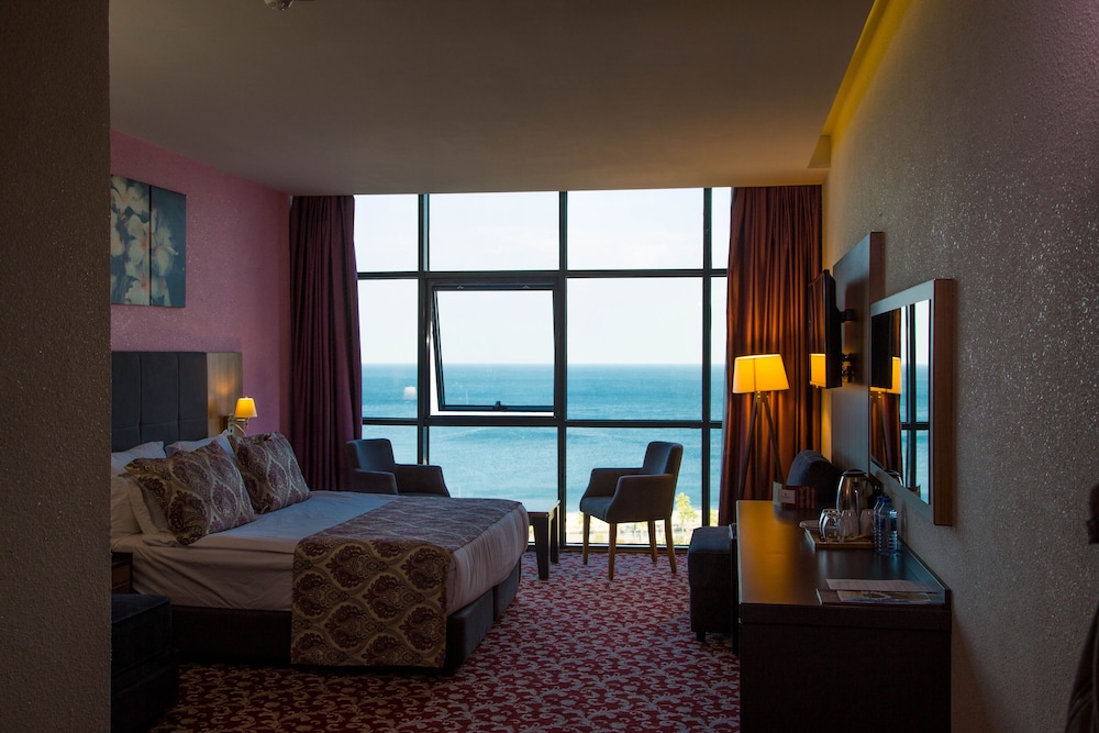 Euphoria Batumi Hotel 18