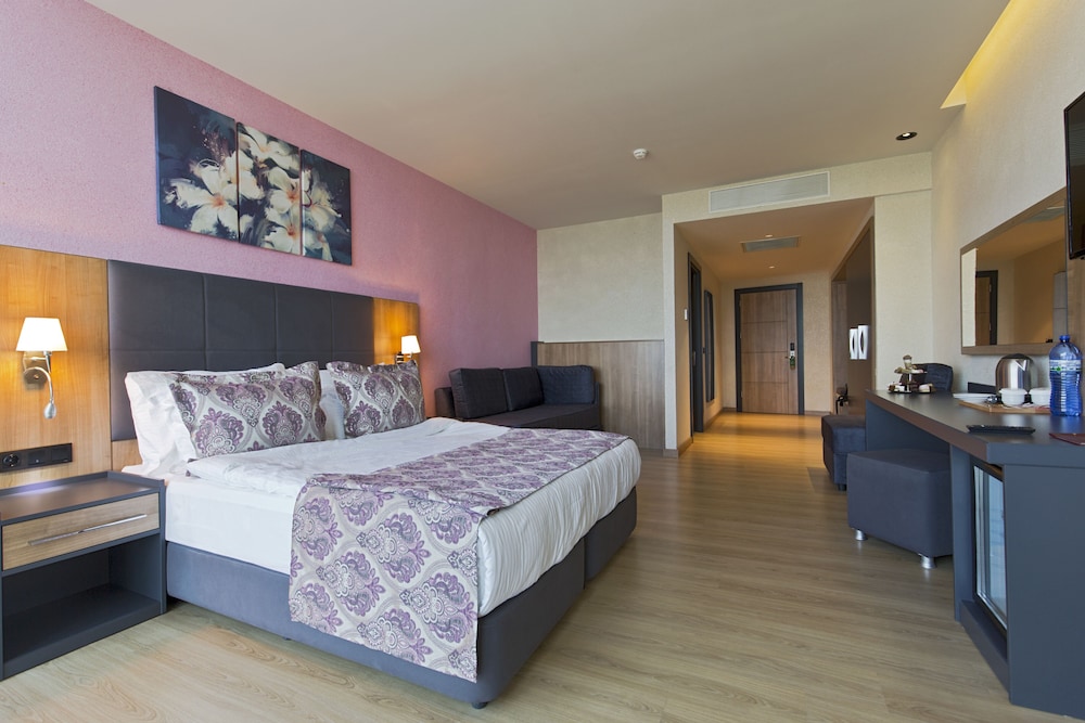 Euphoria Batumi Hotel 19