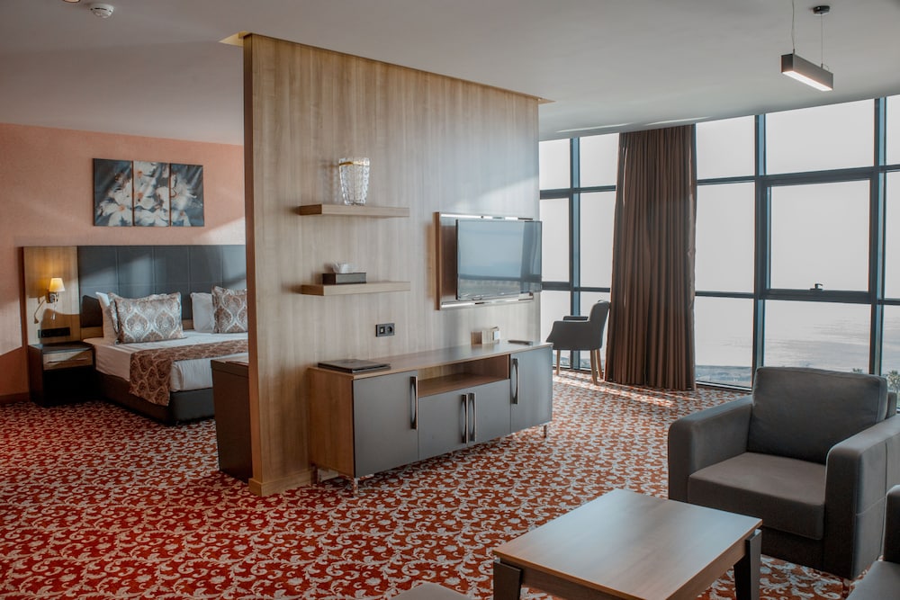 Euphoria Batumi Hotel 8