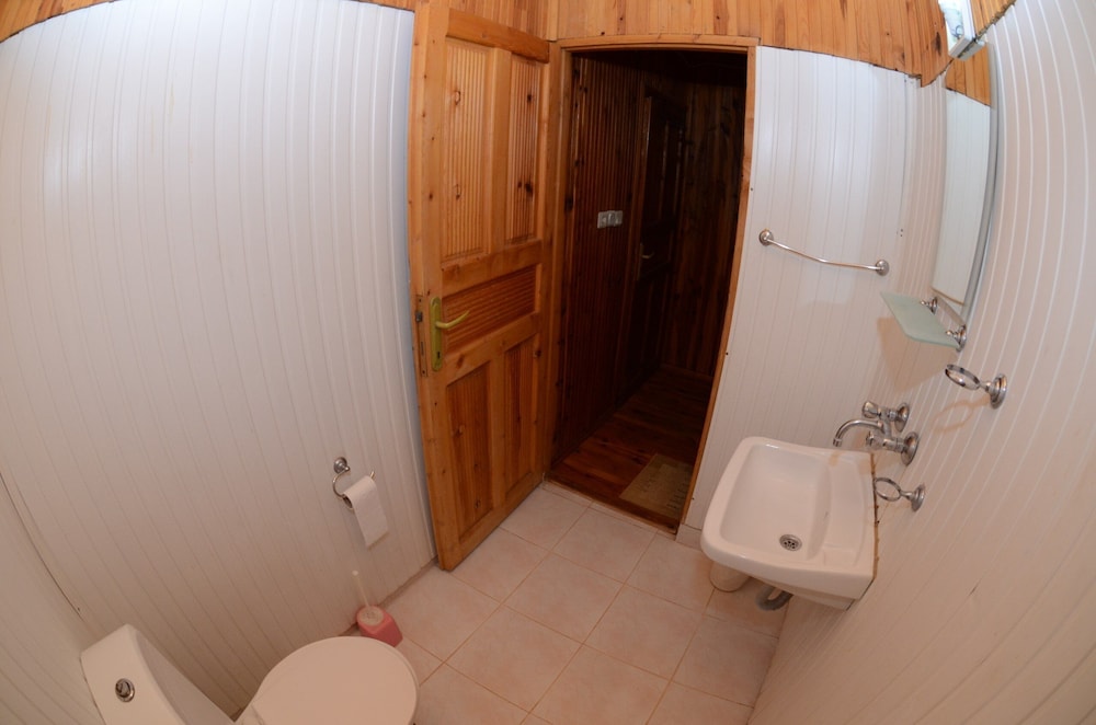 Olympos Çamlik Pansiyon 23