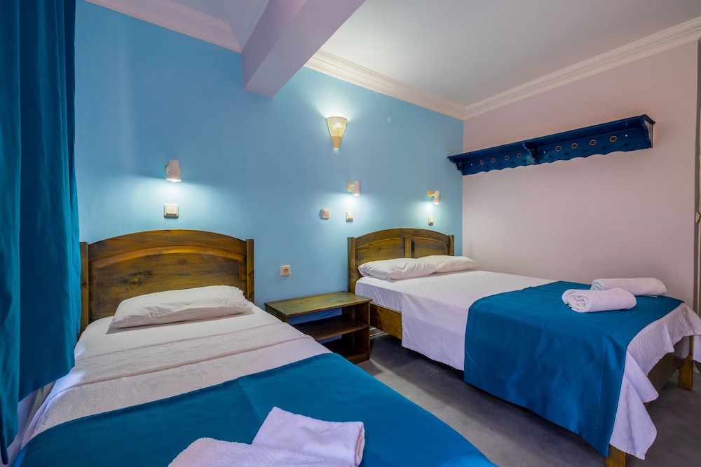 Selim Pension 10