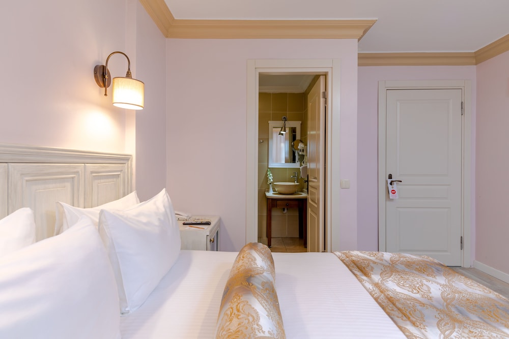Agora Guesthouse 4