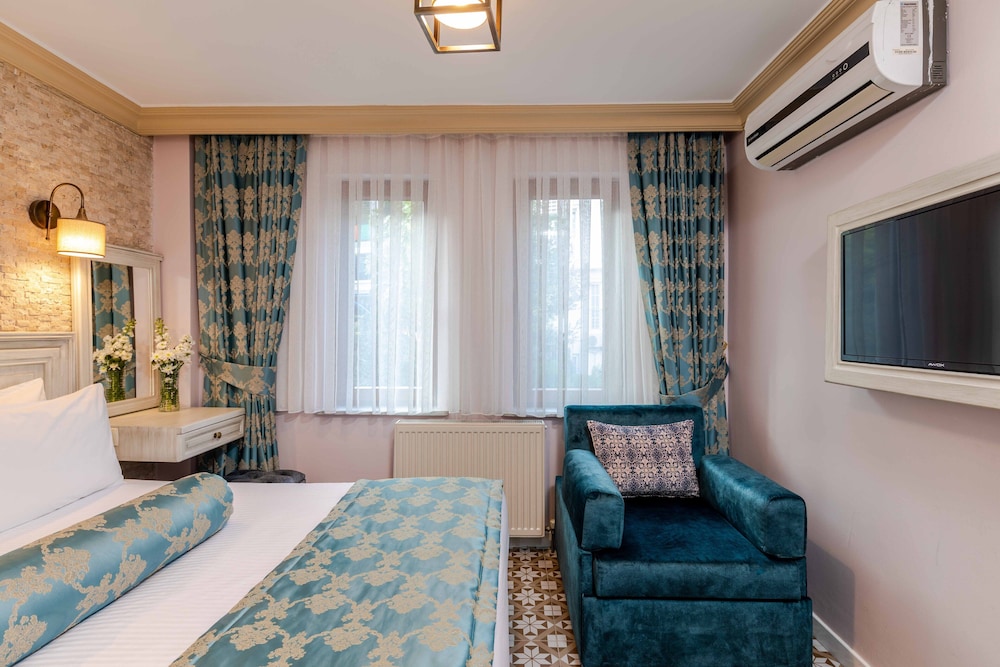 Agora Guesthouse 8