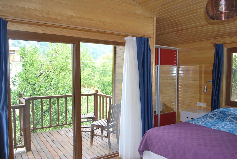 Sunset Boutique Hotel & Apartments 11