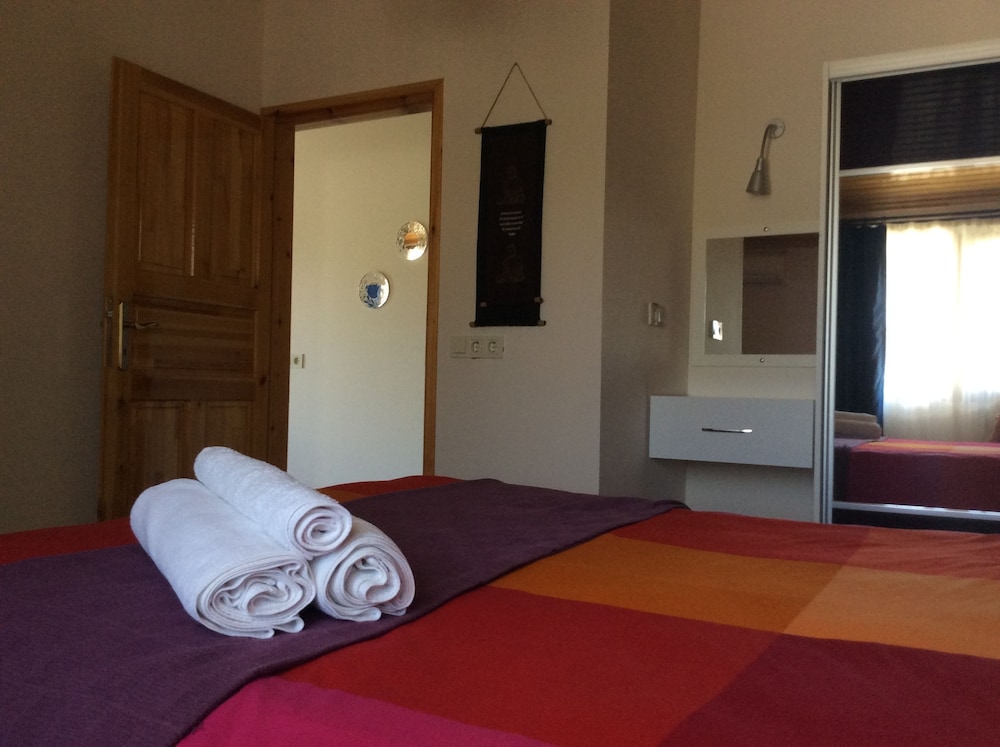 Sunset Boutique Hotel & Apartments 14