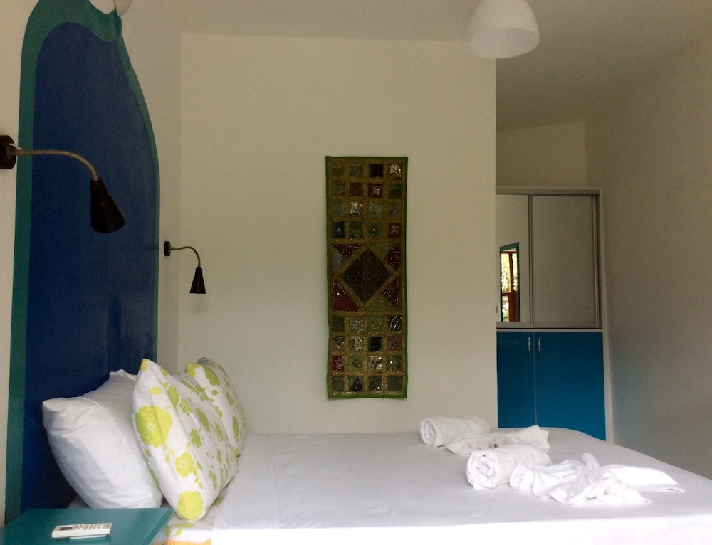 Sunset Boutique Hotel & Apartments 6