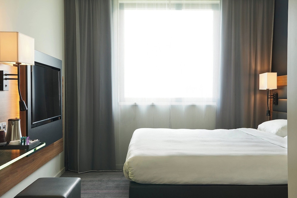 Moxy Frankfurt Airport 14