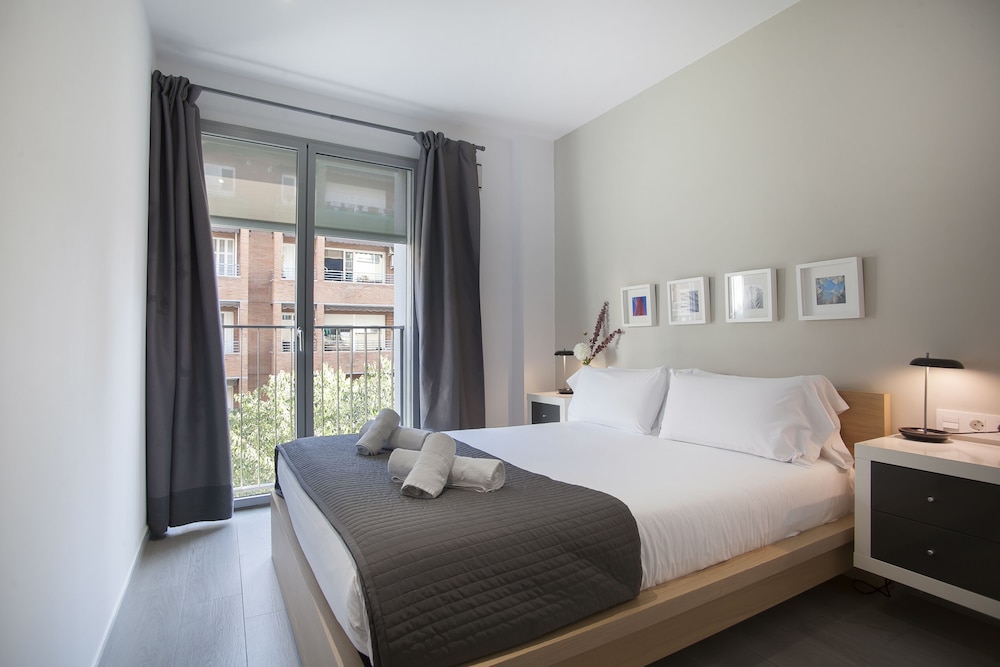 Gaudi Flats 2