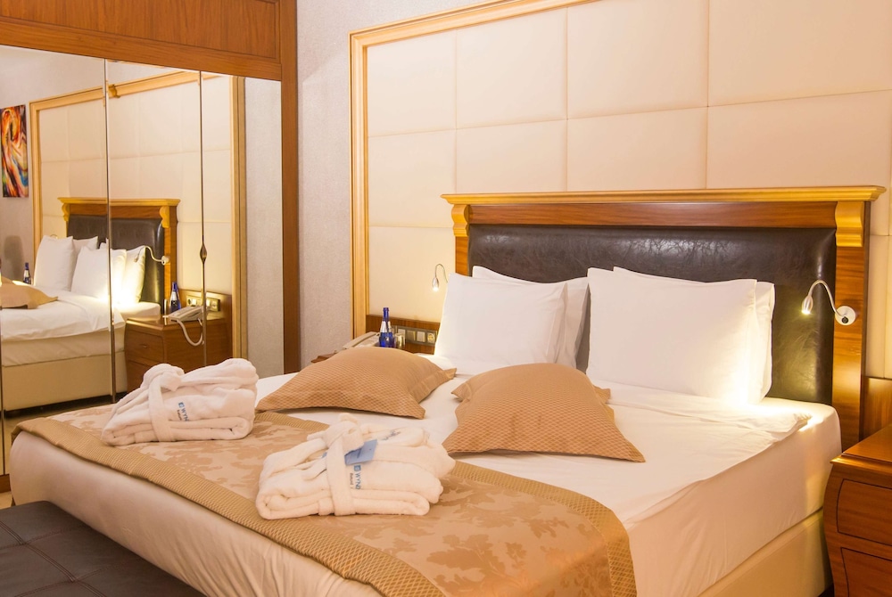 Wyndham Batumi 16