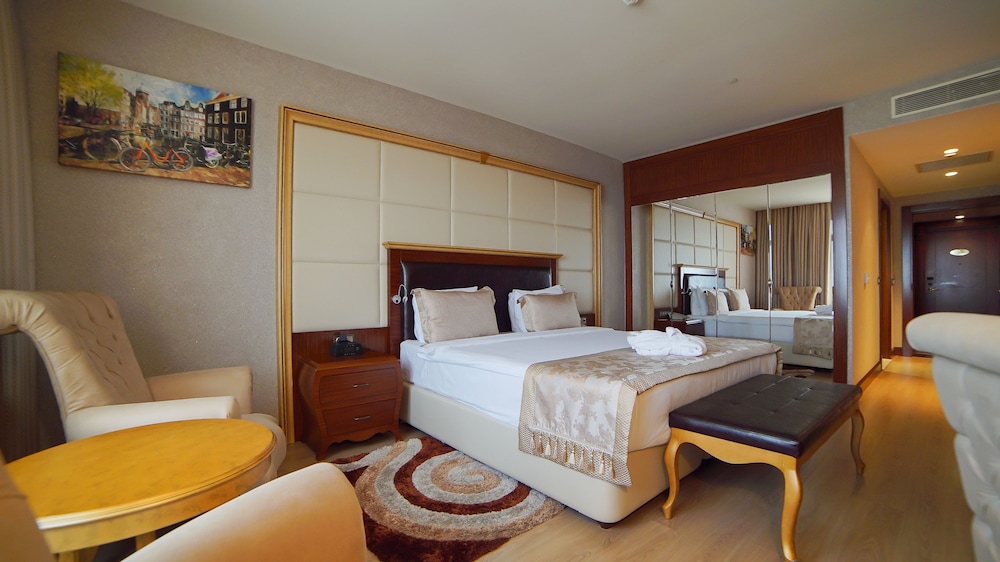 Wyndham Batumi 10