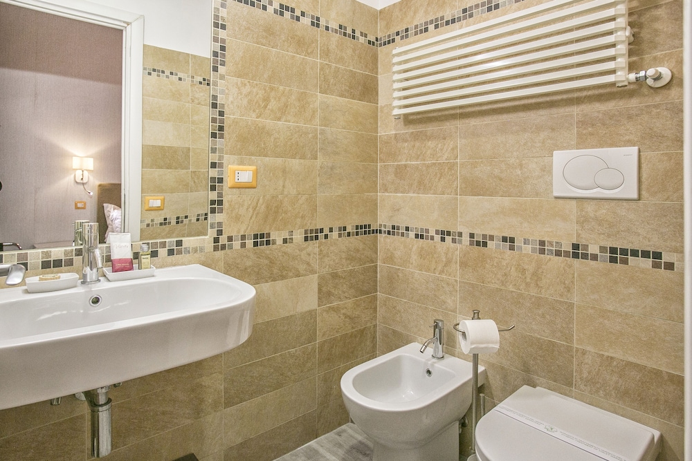 B&B History Suite 22