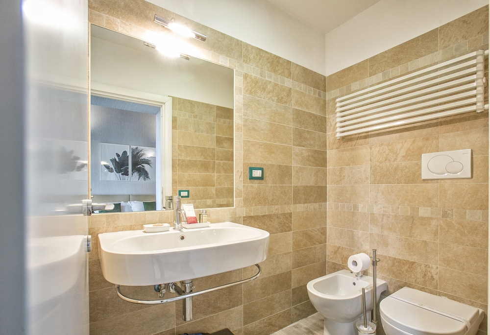 B&B History Suite 23