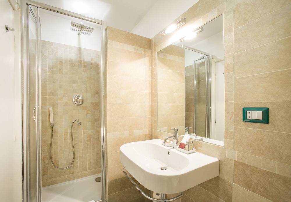 B&B History Suite 24