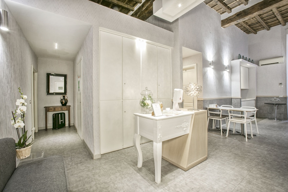 B&B History Suite 1