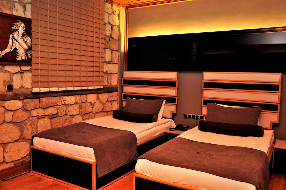 Kosa Otel 13