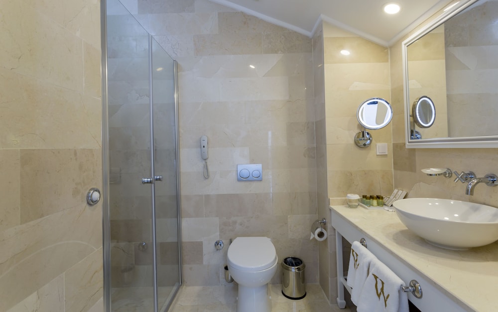 Wise Hotel & Spa 24