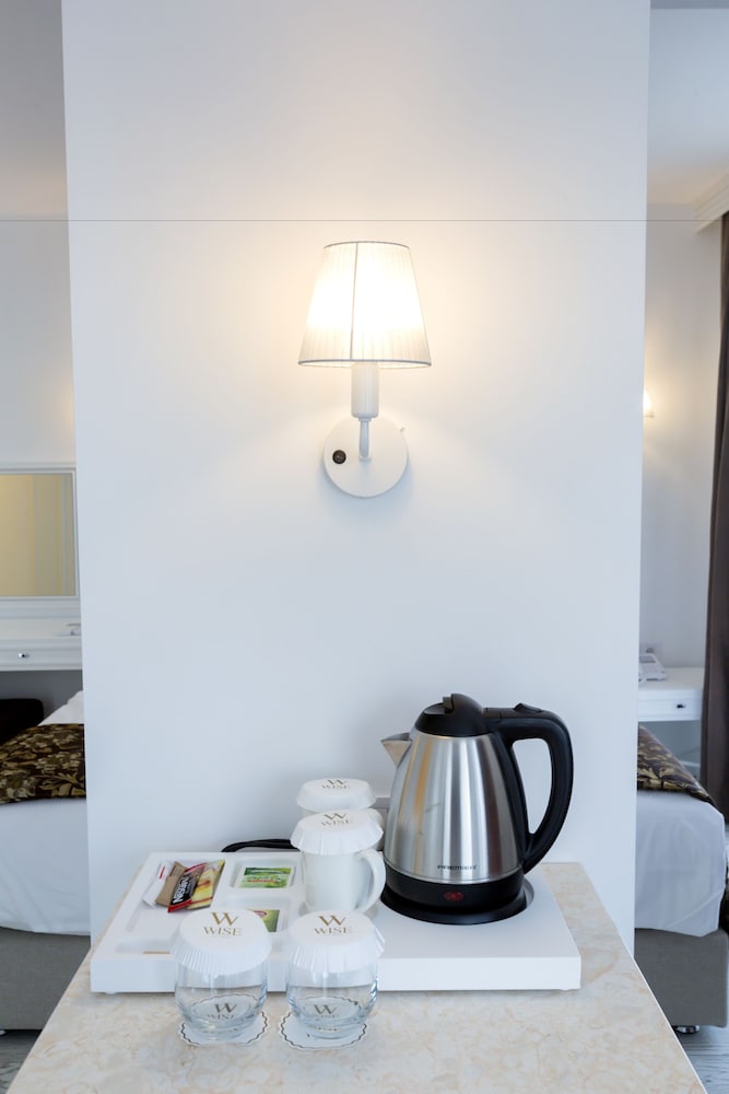 Wise Hotel & Spa 21