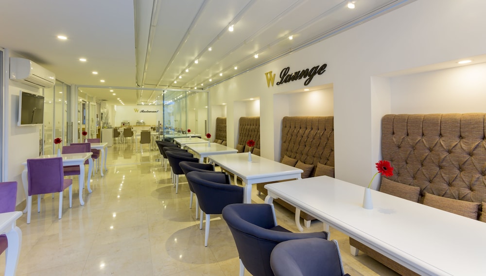 Wise Hotel & Spa 4