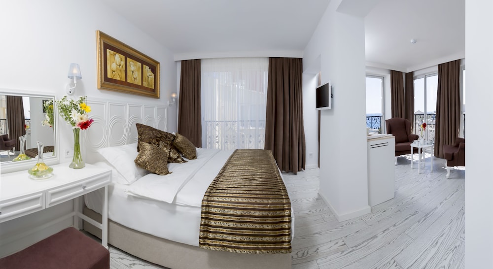 Wise Hotel & Spa 7