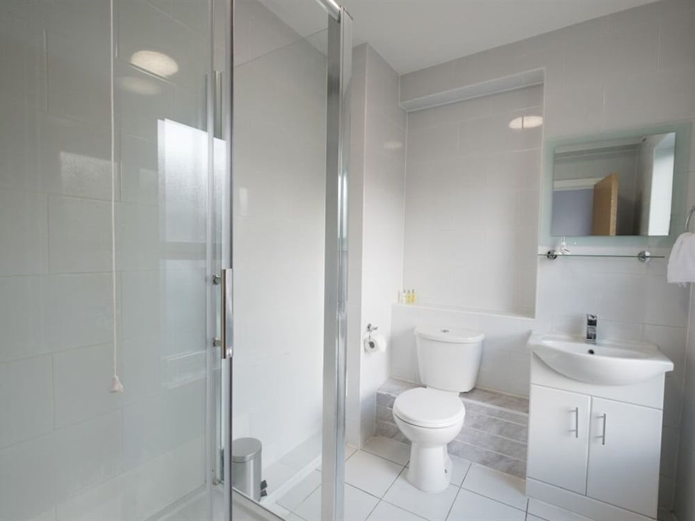 Signature Hotel London 18