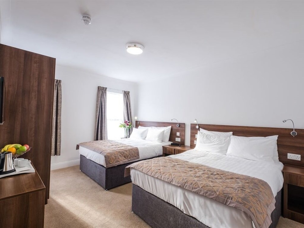 Signature Hotel London 6
